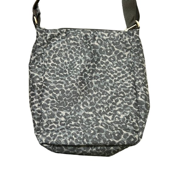 Baggallini Charcoal Cheetah Print Crossbody Bag Adj Strap Front Flap NWOT - Picture 4 of 5